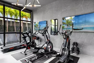 2301 NE 37th Dr, Fort Lauderdale, FL 33308 - Photo 73