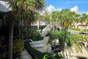 201 S Lakeside Dr, Lake Worth Beach, FL 33460 - Photo 3