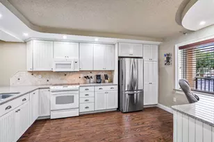 275 Palm Ave, Jupiter, FL 33477 - Photo 5