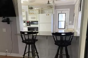 19124 Meadowbrook Ct, Fort Myers, FL 33903 - Photo 3