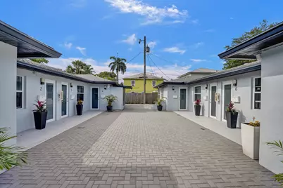 220 Walton Boulevard, West Palm Beach, FL 33405 - Photo 5