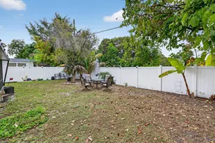 1236 SW 75th Ave, North Lauderdale, FL 33068 - Photo 19