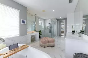 11836 Osprey Point Cir, Wellington, FL 33449 - Photo 15