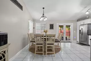 8374 Dynasty Dr, Boca Raton, FL 33433 - Photo 7