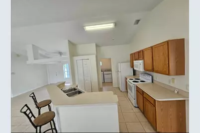 162 SW Grimaldo Terrace, Port Saint Lucie, FL 34984 - Photo 5