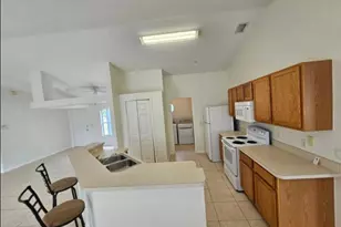 162 SW Grimaldo Terrace, Port Saint Lucie, FL 34984 - Photo 5