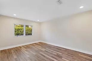 533 E Alexander Palm Rd, Boca Raton, FL 33432 - Photo 35