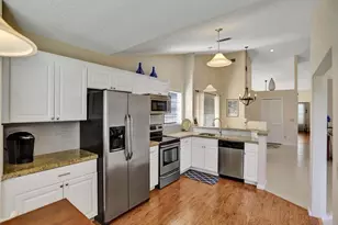 8447 Mooring Cir, Boynton Beach, FL 33472 - Photo 9