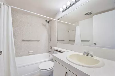 1071 Guildford D, Boca Raton, FL 33434 - Photo 3
