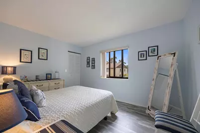 5861 La Paseos Drive, Unit #D-2, Greenacres, FL 33463 - Photo 11