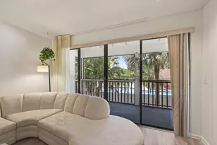 409 Brackenwood Ln S, Palm Beach Gardens, FL 33418 - Photo 15