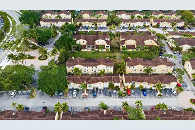 1015 Lake Shore Drive, Unit #102, Lake Park, FL 33403 - Photo 27