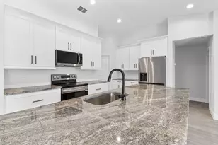 1949 SW Bayshore Blvd, Port Saint Lucie, FL 34984 - Photo 9