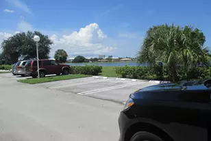 470 Executive Center Dr, West Palm Beach, FL 33401 - Photo 19