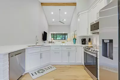 104 Sea Oats Drive, Unit #G, Juno Beach, FL 33408 - Photo 9