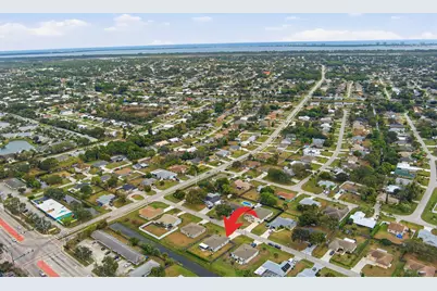 2220 SE Lucaya Street, Port Saint Lucie, FL 34952 - Photo 39