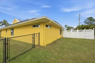 2812 SE Pace Dr, Port Saint Lucie, FL 34984 - Photo 43