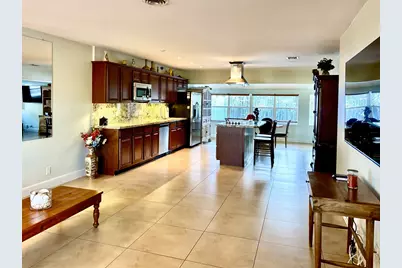 5041 NE 15th Avenue, Fort Lauderdale, FL 33334 - Photo 3