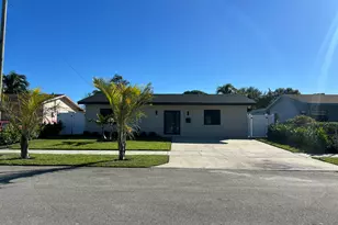 156 NW 15th Ct, Pompano Beach, FL 33060 - Photo 1