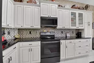 7325 Haviland Cir, Boynton Beach, FL 33437 - Photo 23