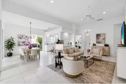 8372 Dominica Place, Wellington, FL 33414 - Photo 9