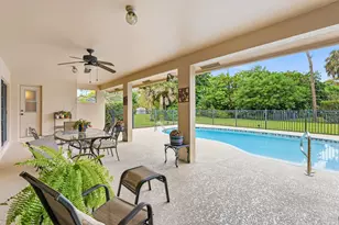 12735 Stone Pine Way, Wellington, FL 33414 - Photo 25