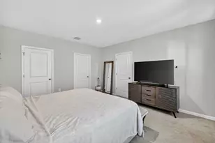 806 Persimmon Pl, Fort Pierce, FL 34981 - Photo 13