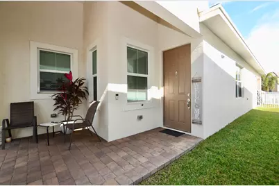 1897 NW Cataluna Circle, Port Saint Lucie, FL 34986 - Photo 5