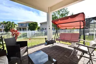 1897 NW Cataluna Cir, Port Saint Lucie, FL 34986 - Photo 45