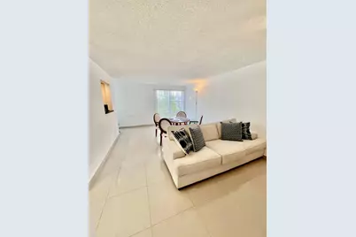 17570 Atlantic Blvd, Unit #416, Sunny Isles Beach, FL 33160 - Photo 5