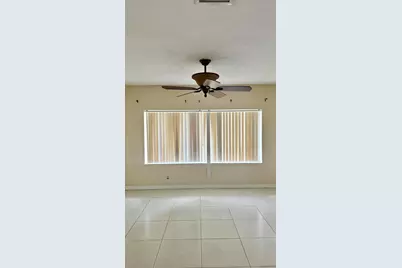 931 Hibiscus Drive, Royal Palm Beach, FL 33411 - Photo 5