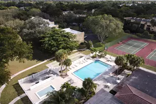 830 SW 9th St Cir, Boca Raton, FL 33486 - Photo 17