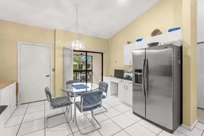9632 Sills Drive E, Unit #203, Boynton Beach, FL 33437 - Photo 15