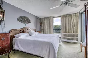 5250 Woodland Lakes Dr, Palm Beach Gardens, FL 33418 - Photo 17