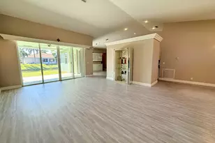 1168 Hatteras Cir, Greenacres, FL 33413 - Photo 9