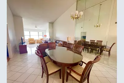 4698 Lucerne Lakes Boulevard E, Unit #203, Lake Worth, FL 33467 - Photo 7