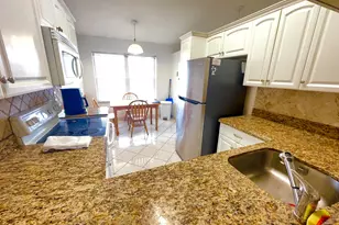 4698 Lucerne Lakes Blvd E, Lake Worth, FL 33467 - Photo 5