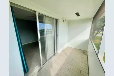 339 Sheffield N, West Palm Beach, FL 33417 - Photo 9