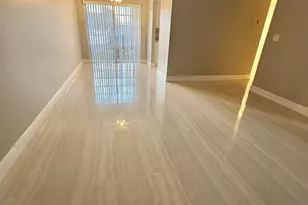 26 Golfs Edge A, West Palm Beach, FL 33417 - Photo 5