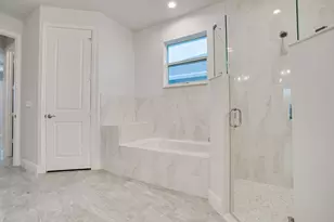 388 SW Vista Lake Dr, Port Saint Lucie, FL 34953 - Photo 43