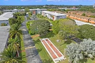 10 SE 13th St, Boca Raton, FL 33432 - Photo 17