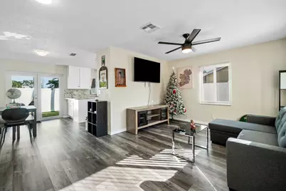 119 SE 5th Street, Delray Beach, FL 33483 - Photo 13