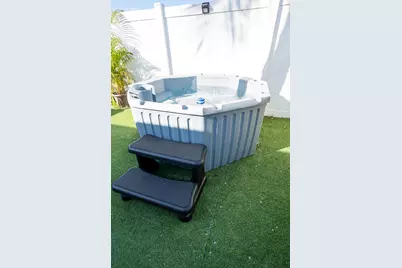 119 SE 5th Street, Delray Beach, FL 33483 - Photo 3