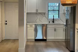 9235 SW 8th St, Boca Raton, FL 33428 - Photo 3