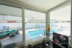 230 NE 25th St, Pompano Beach, FL 33064 - Photo 17