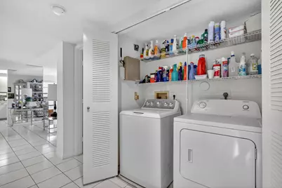 10215 N Circle Lake Drive, Unit #101, Boynton Beach, FL 33437 - Photo 27