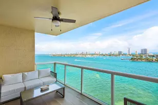 2640 Lake Shore Dr, Riviera Beach, FL 33404 - Photo 5
