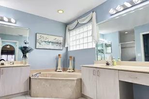 6637 Sun River Rd, Boynton Beach, FL 33437 - Photo 11