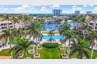 100 SE 5th Avenue, Unit #305, Boca Raton, FL 33432 - Photo 5