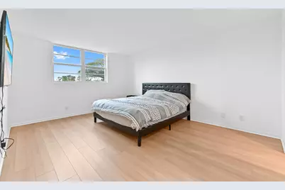 5700 NW 2nd Avenue, Unit #211, Boca Raton, FL 33487 - Photo 17